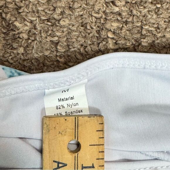 YATEEN Long Sleeve Sun Protection Rash Guard Two Piece Swimsuit Set Size Medium - Picture 13 of 16